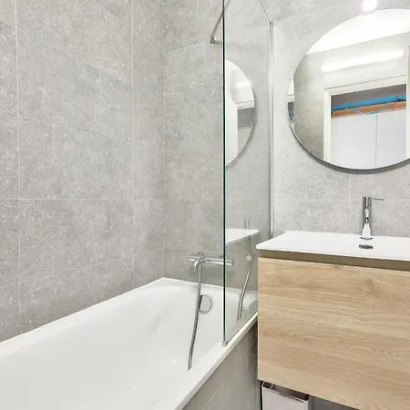 La Pinede - Maeva - 2 Pieces 4 Personnes Vue - Selection Mae-4181 דירה הייר